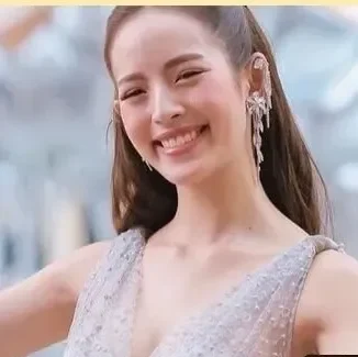 Stella Trần